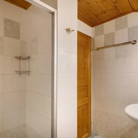 مزرعة للإقامة Jelerhof